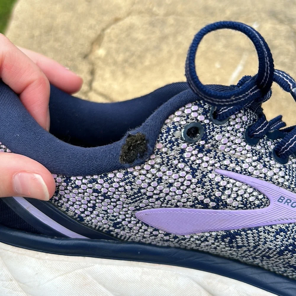 Brooks ghost 11 women’s athletic shoes - Picture 7 of 10